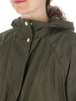 Barbour | Mae Showerproof Jacket><noscript><img width=