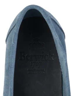 Berwick 1707 | Mocassino Uomo Slip On in Suede><noscript><img width=