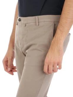 Briglia 1949 | Pantaloni Uomo Chino in Cotone Stretch><noscript><img width=